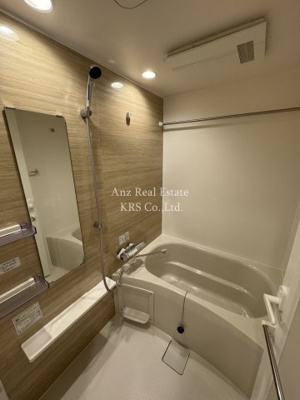 【浴室】 | コンフォリア・リヴ本町WEST Q