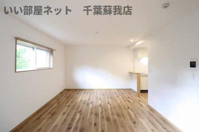 ミリアビタ長洲の居間・リビング|ゆったりとした居間です
