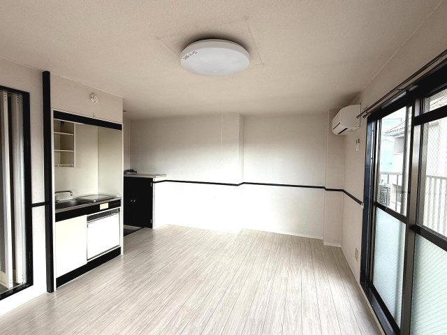 リッチライフ伊川谷の寝室