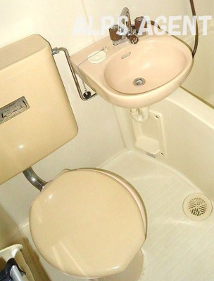 【トイレ】 | ヒルサイドハウス平楽 | 落ち着くサニタリースペース