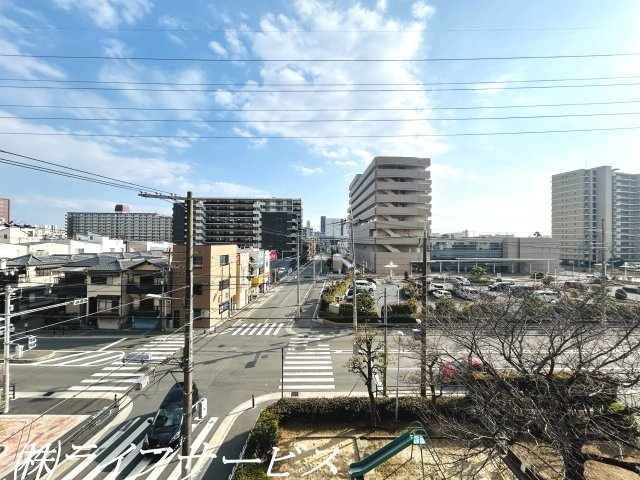 【展望】 | ユアサハイム新高 | 東南向きにつき陽当り良好！目の前は敷地内公園につき眺望良好！