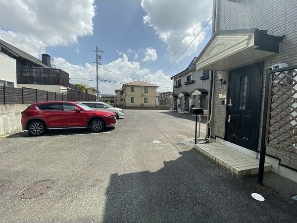 Branche’K&K　B　　刈谷市近郊の賃貸はクラスホームのエントランス