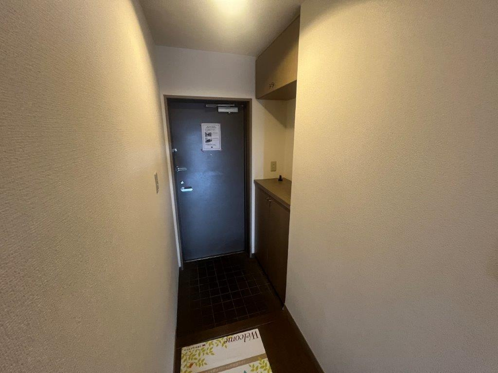 ラフィネ武蔵野の玄関