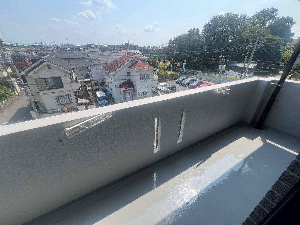 ラフィネ武蔵野のバルコニー