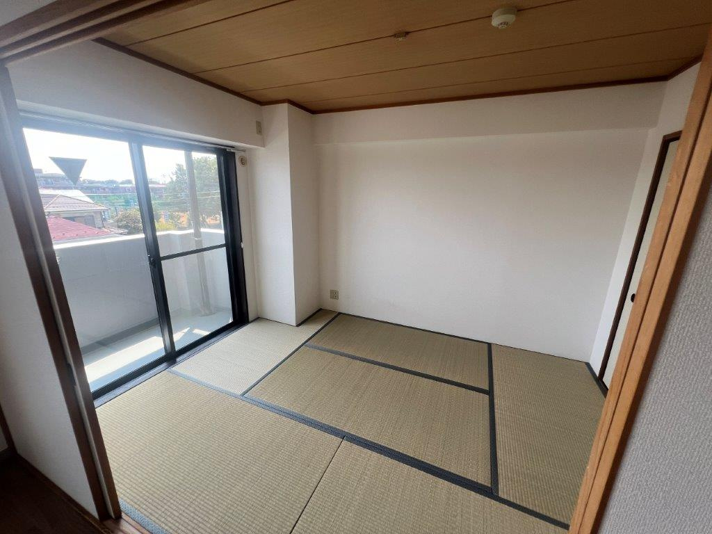 ラフィネ武蔵野の和室