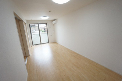 【居間・リビング】 | グラン・リーオＤ | 現況優先となります。現地にて間取り・仕様等をお確かめ下さい。