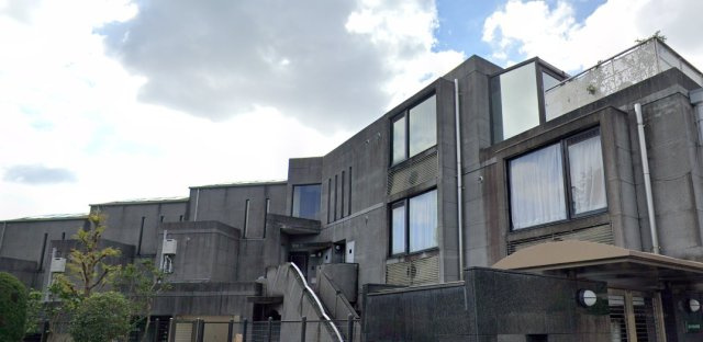 ロイヤル山芦屋の外観