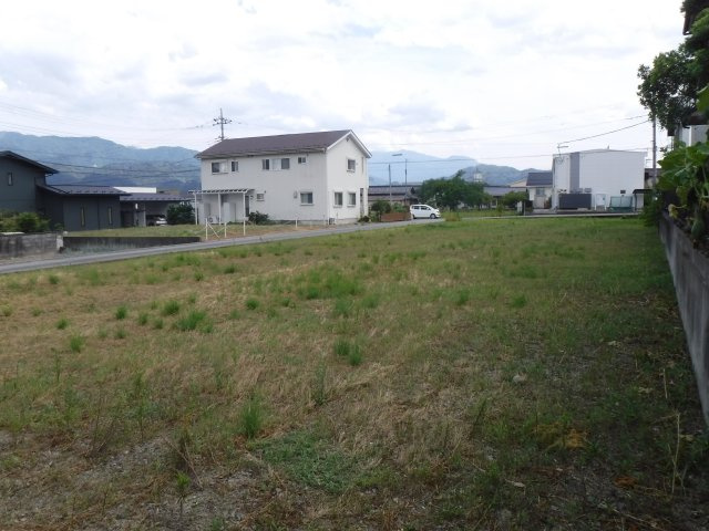 富士川町天神中条267坪売地の外観