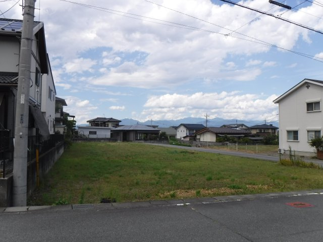 富士川町天神中条267坪売地の外観