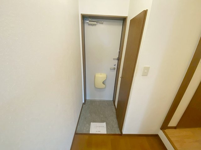 パルテールの玄関