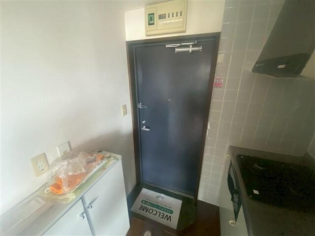 リヴレーヌ56の玄関