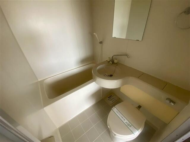 リヴレーヌ56の浴室