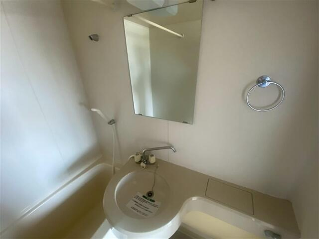 リヴレーヌ56の洗面所