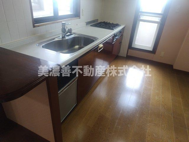 ６５９２６　ファミール長良ケ丘のキッチン