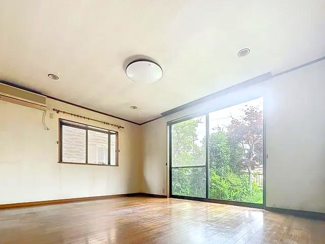 注文住宅仕様掘りごたつのある家 日高市四本木 中古戸建の居間・リビング