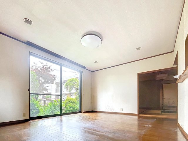 注文住宅仕様掘りごたつのある家 日高市四本木 中古戸建の居間・リビング