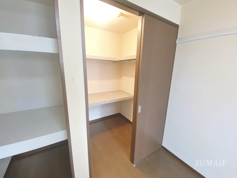 パークアベニューの収納|ウォークインクローゼット☆