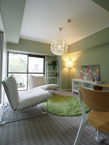 越木岩ハイデンスの居間・リビング|家具等はつきません