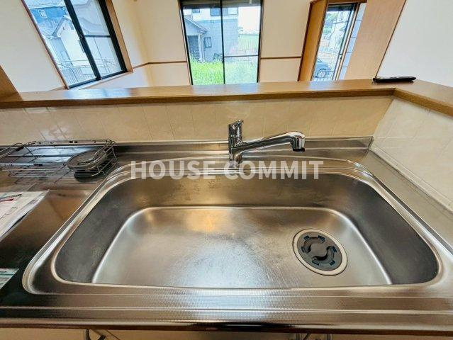 八街市東吉田　中古戸建のキッチン