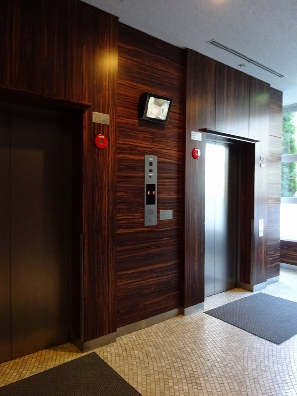 パークタワー池袋イーストプレイスの外観