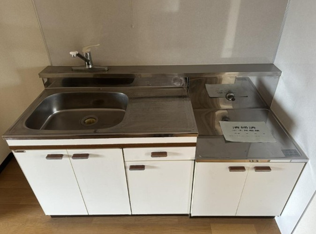 【キッチン】 | 高島平ローヤルコーポ | 快適な日常を支える機能性と強さがひとつになったキッチンです。