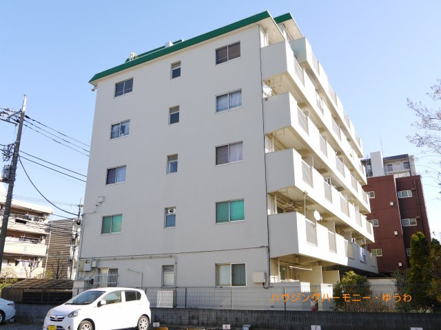 【外観】 | 高島平ローヤルコーポ | ここに住むからこそ意味がある。そんな快適感に浸りながら、毎日を愉しんでいただきたいです。