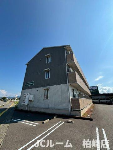 柏崎市茨目１丁目のアパート
