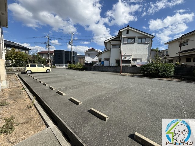 チェリーあいの駐車場