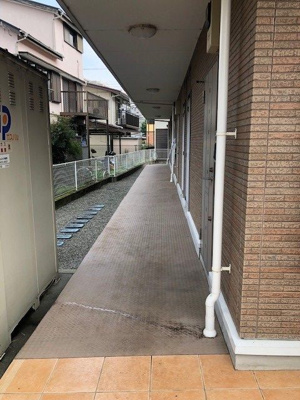 【エントランス】 | インサイドフラット