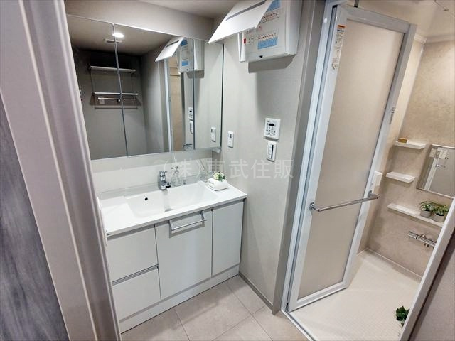 【独立洗面台】 | サンクレイドル志木 | 独立洗面台あり、毎朝おしゃれに忙しい女性の方におすすめです