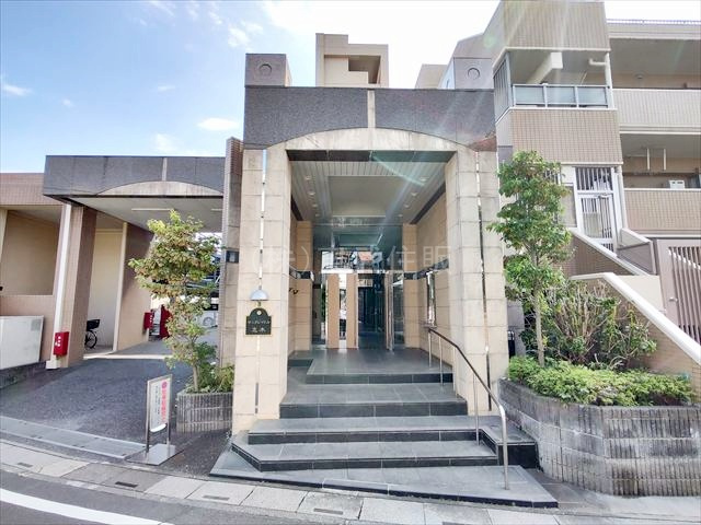  | サンクレイドル志木 | 毎日通るエントランスです