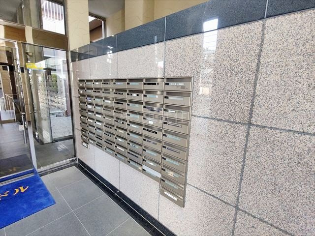 【設備】 | サンクレイドル志木 | 集合ポスト