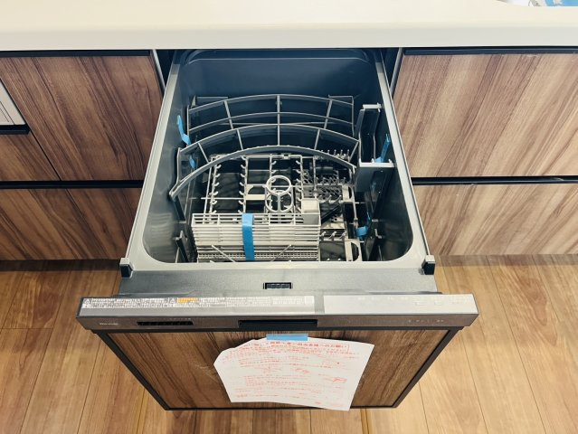 知多市八幡深山口50番60『仲介手数料無料』新築戸建てのキッチン