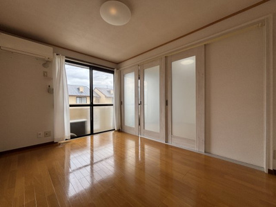 【寝室】 | ファミール渭水