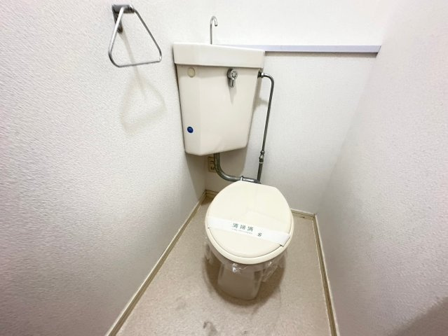 ツインシャルムAのトイレ|清潔感のあるトイレです