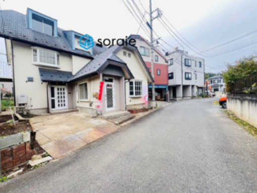入間市小谷田4丁目　中古戸建ての前面道路含む現地写真|11/13　撮影