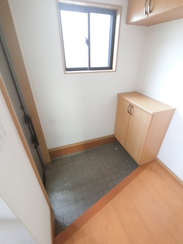 Wish Home 蘇我七番館の玄関