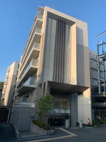 エスリード京都山科セミリアの外観