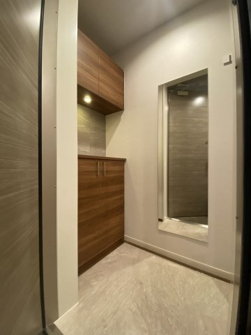 シャーメゾントーワの玄関