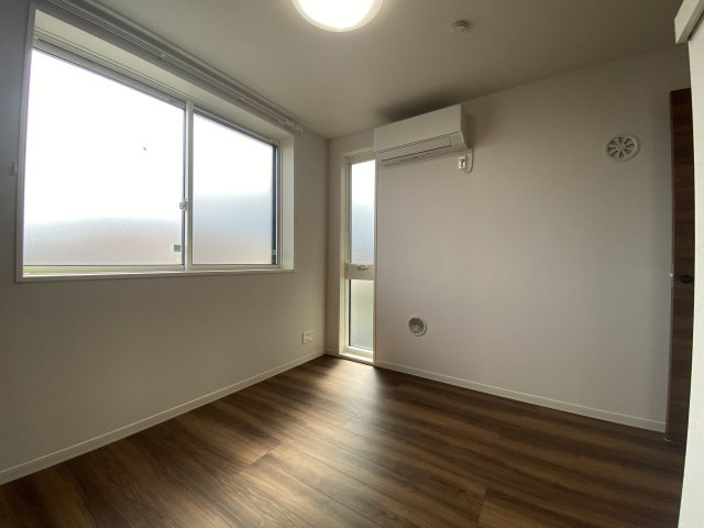 シャーメゾントーワの洋室