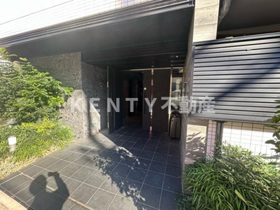 【エントランス】 | ラフィスタ下丸子 | 清潔なエントランスです