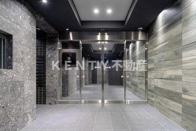 【エントランス】 | ラフィスタ下丸子 | 落ち着いたエントランスです