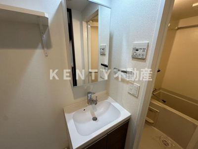 【洗面所】 | ラフィスタ下丸子 | コンパクトで使いやすい洗面所