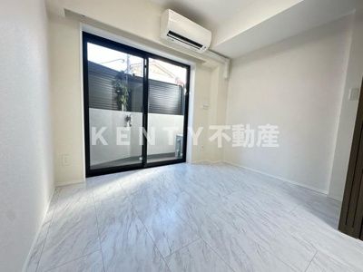 【居間・リビング】 | ラフィスタ下丸子 | ゆったりとしたリビングです