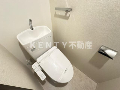 【トイレ】 | ラフィスタ下丸子 | シンプルで使いやすいトイレです