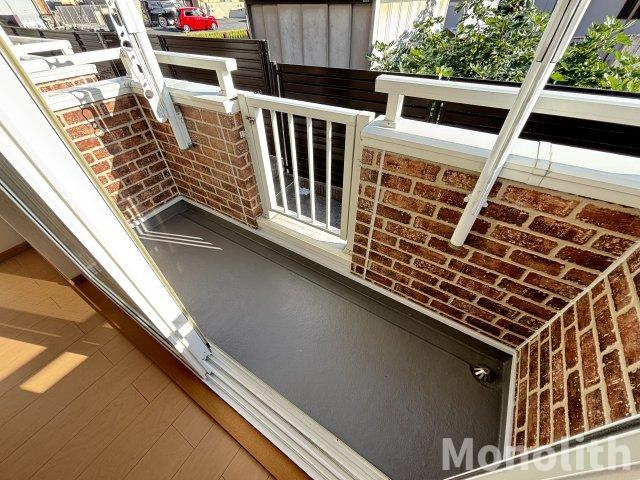 カーサ・エスペランサのバルコニー