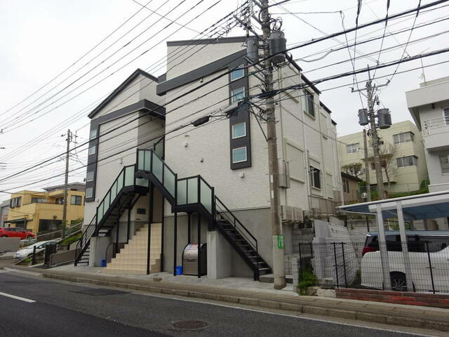 アザーレ・パッシオ生田弐番館の外観