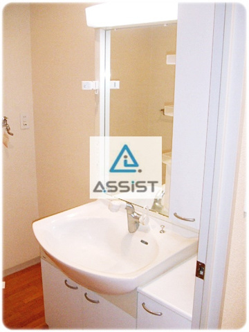 グランルナの洗面所