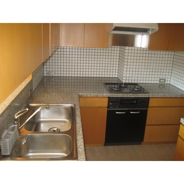 パレロワイヤル夙川デュプレックスのキッチン