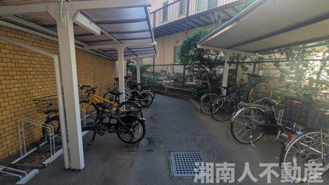 ライオンズマンション藤沢鵠沼の駐輪場